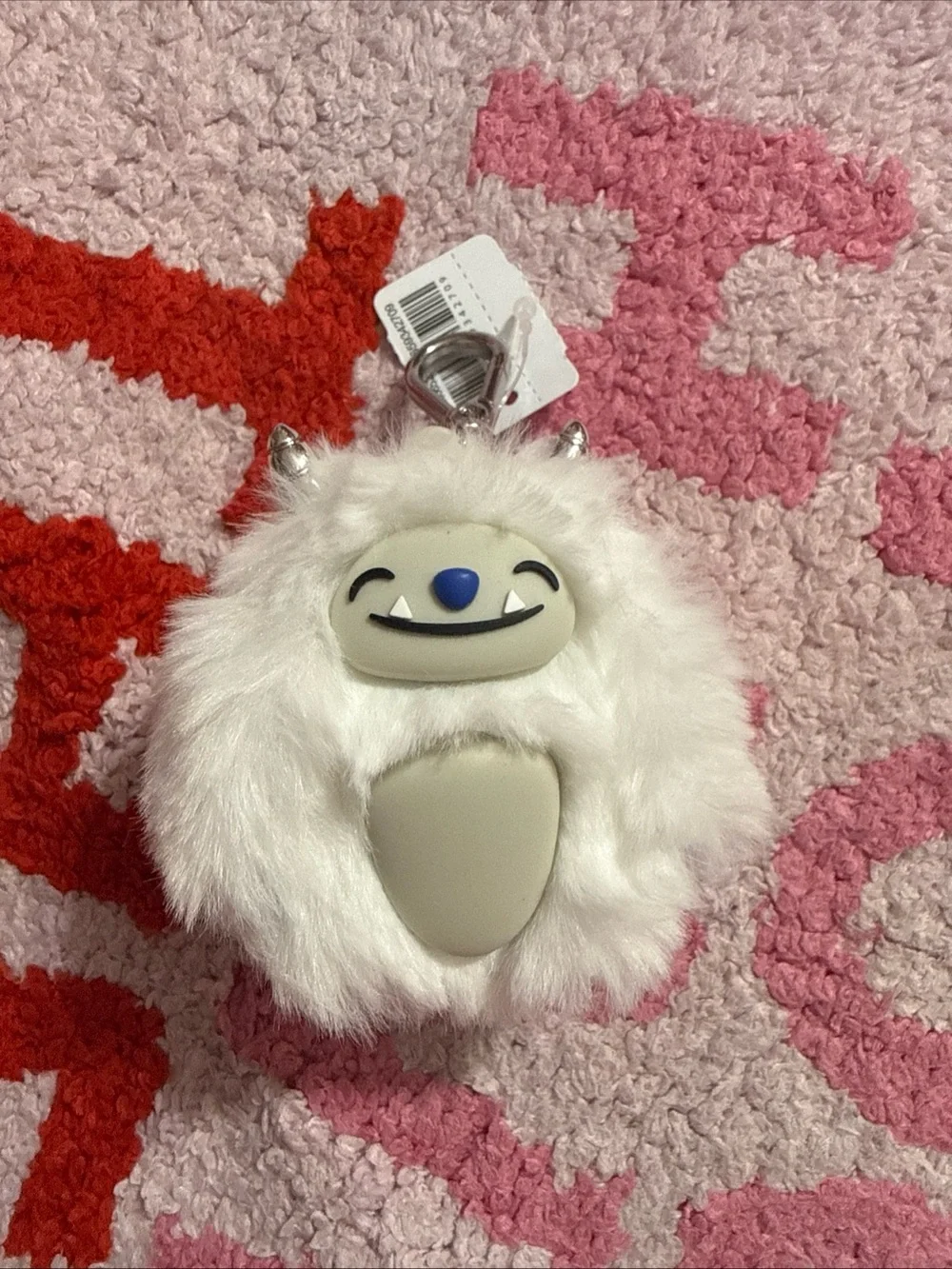 Bath and body works bac holder Yeti Keychain Bag Charm -